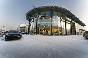 Изображение Авангард Лахта Geely